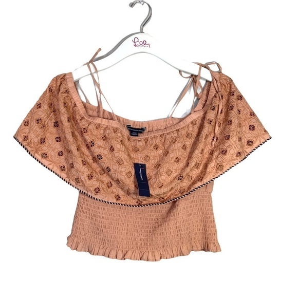 American Eagle Outfitters Cropped Eyelet Blouse Size Small - Picture 5 of 15